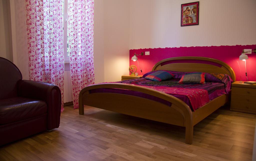 Laxmi Guesthouse B&B Genova Cameră foto
